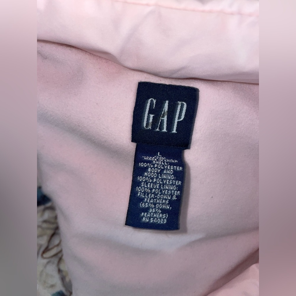 GAP Light Pink Puffer Jacket Size L